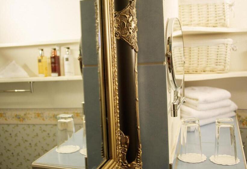 Номер Deluxe, Boutique Jungenwald