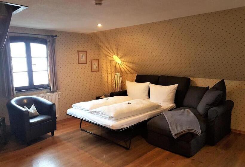 패밀리 룸, Burg Windeck S