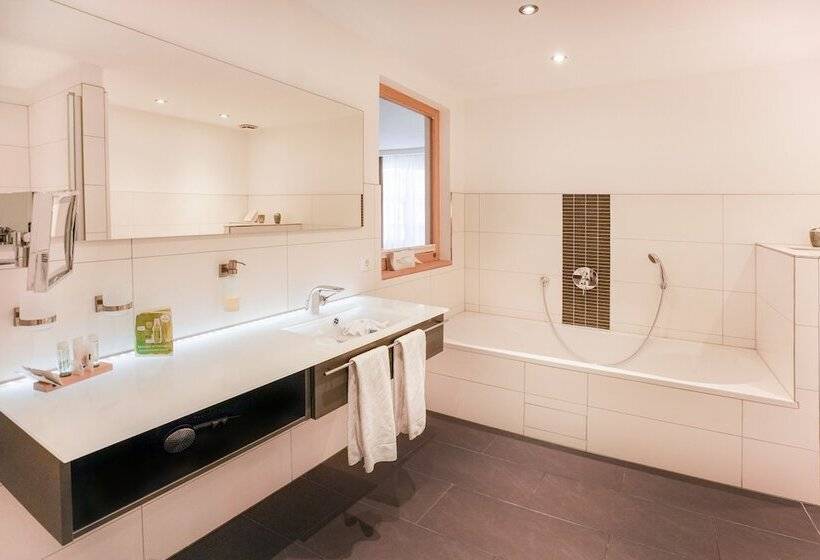 Quarto Deluxe com Sacada, Restaurant Der Engel, Sasbachwalden