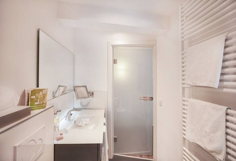 Quarto Comfort, Restaurant Der Engel, Sasbachwalden