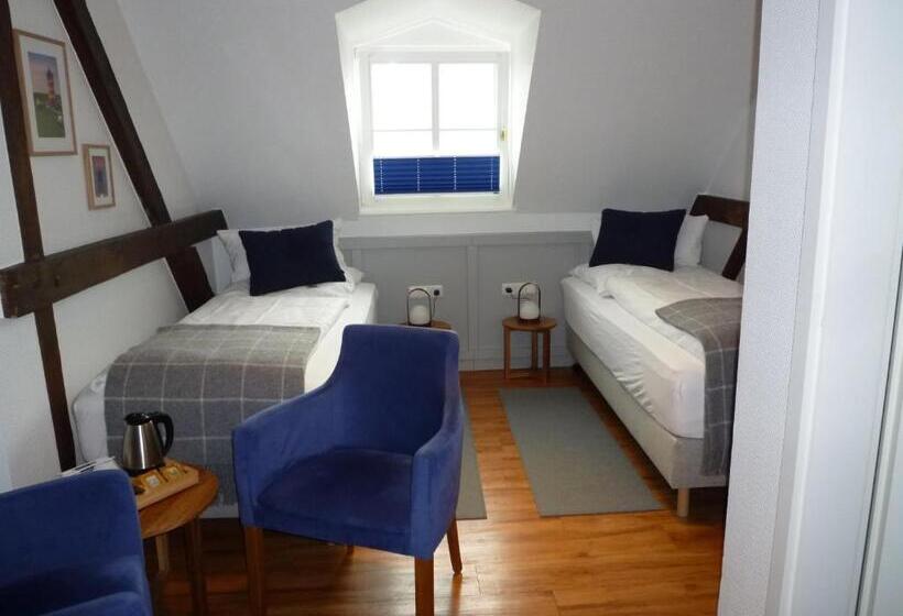 スタンダードルーム, Hohes Haus