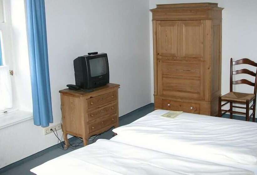 スタンダードルーム, Hohes Haus