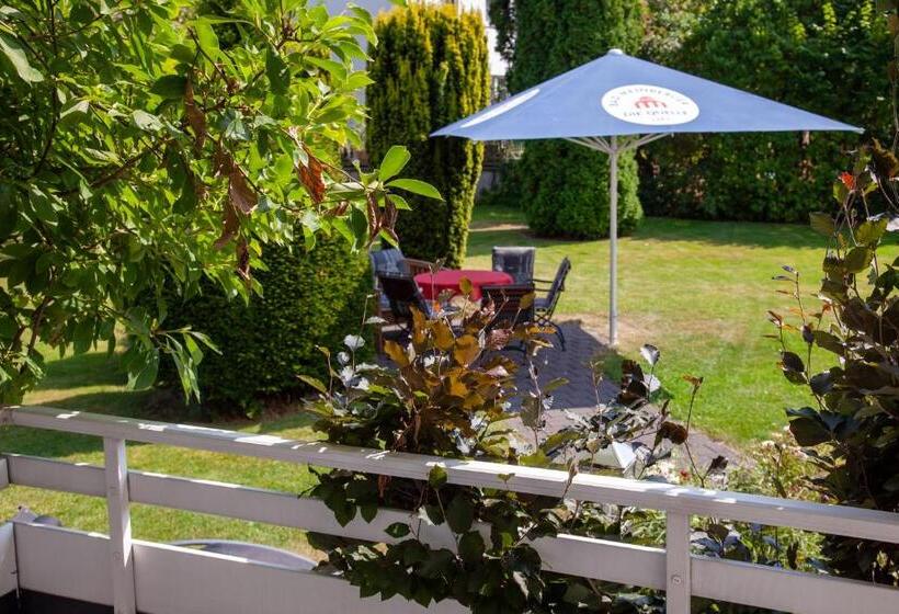 패밀리 룸, Lammerts