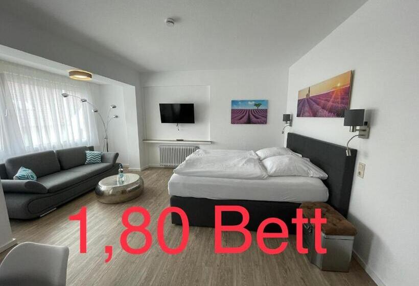 스탠다드 발코니 룸, Lammerts