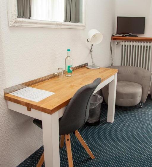 발코니 스탠다드 싱글 룸, Lammerts