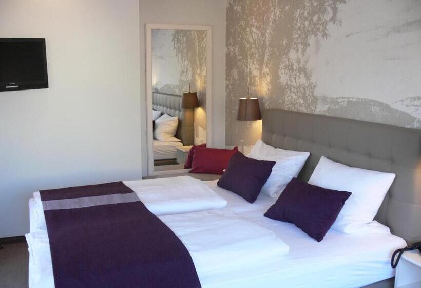 Семейный Полулюкс, Landidyll Landhaus Liesetal