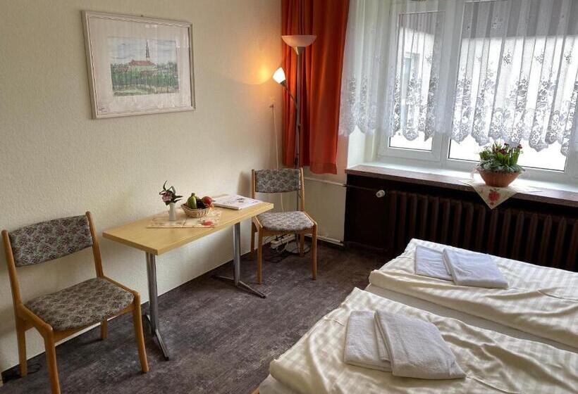 Номер Economy, Lugsteinhof