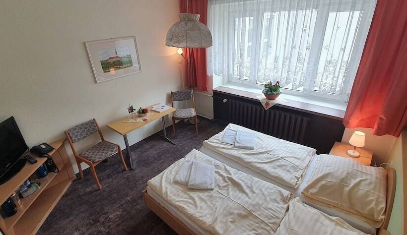 غرفة إقتصادية, Lugsteinhof