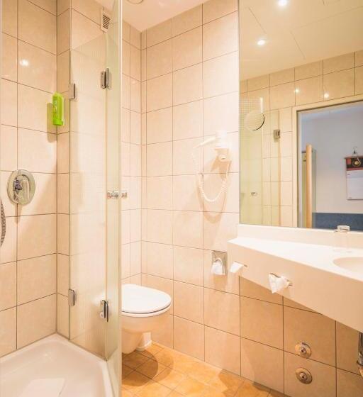 חדר סטנדרט יחיד, Luise