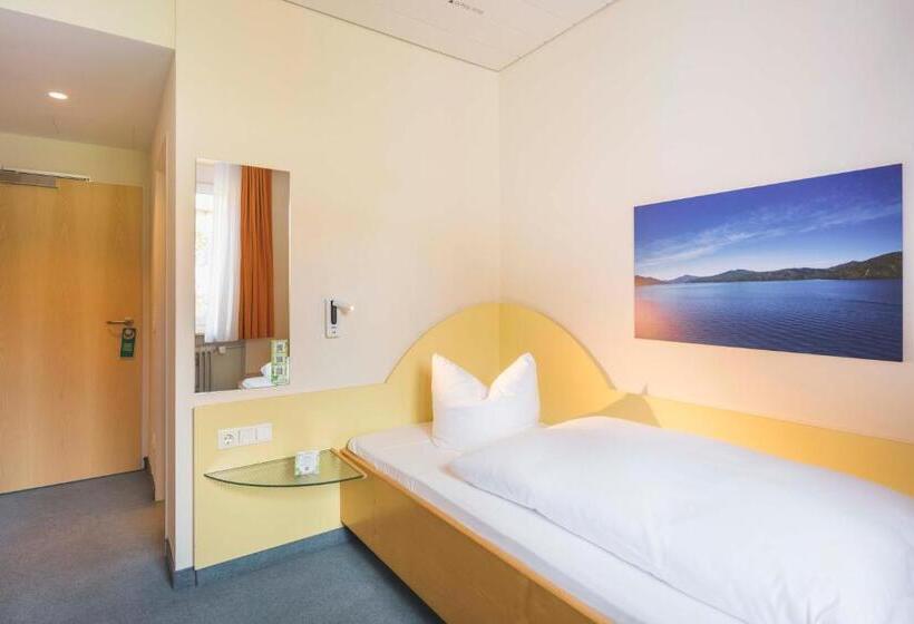 חדר סטנדרט יחיד, Luise