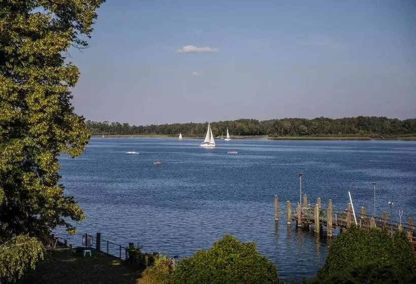 ファミリールーム, Luitpold Am See