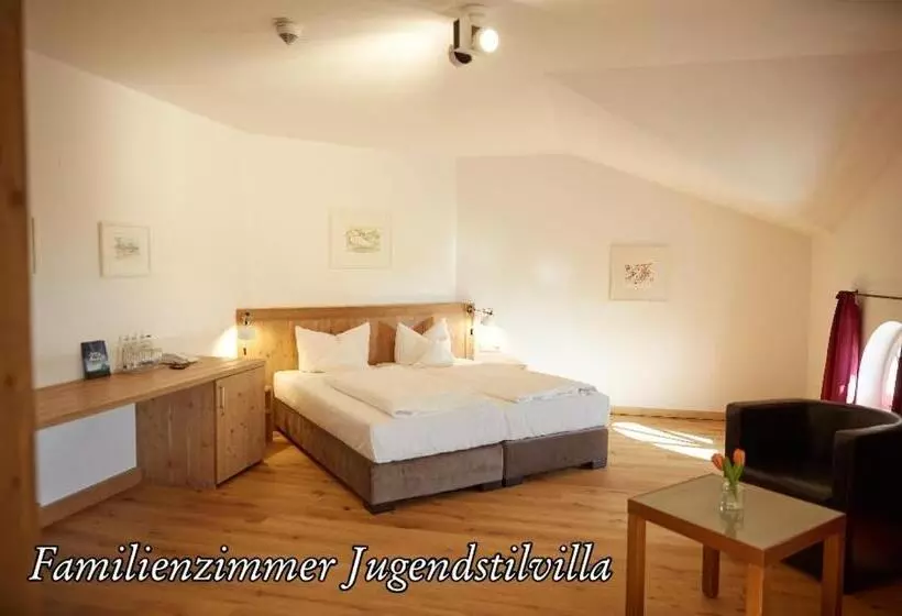 ファミリールーム, Luitpold Am See