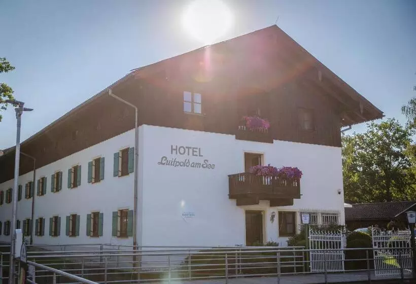 ファミリールーム, Luitpold Am See
