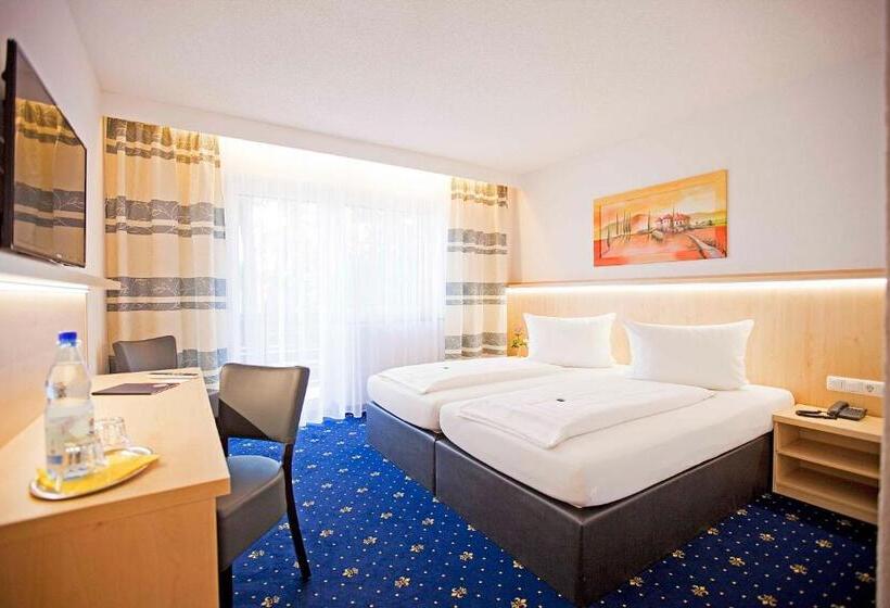 Comfort room with balcony, Post