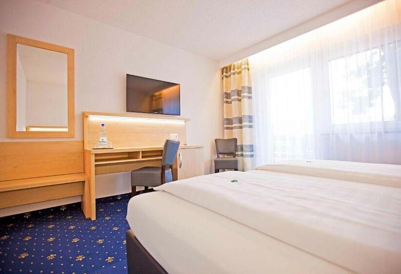 Comfort room with balcony, Post