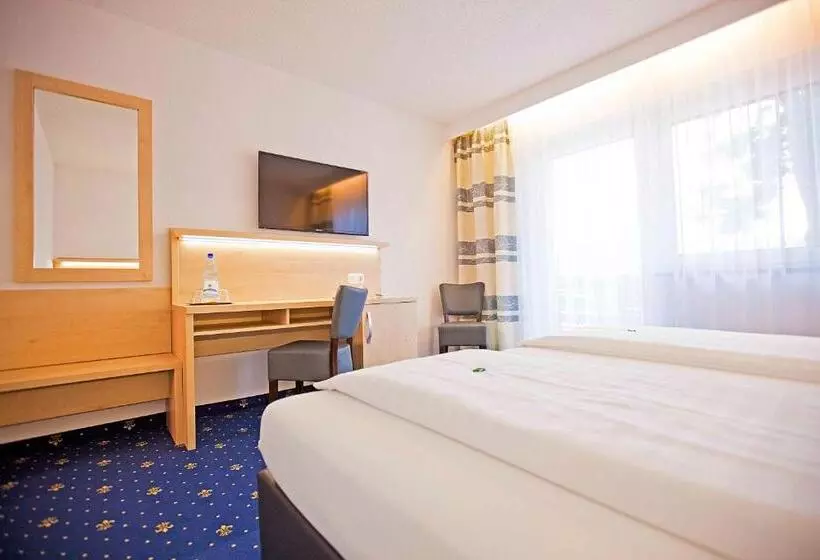 Comfort room with balcony, Post