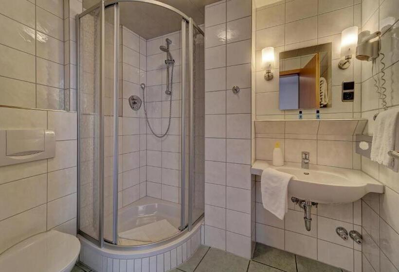 스탠다드 발코니 룸, Post