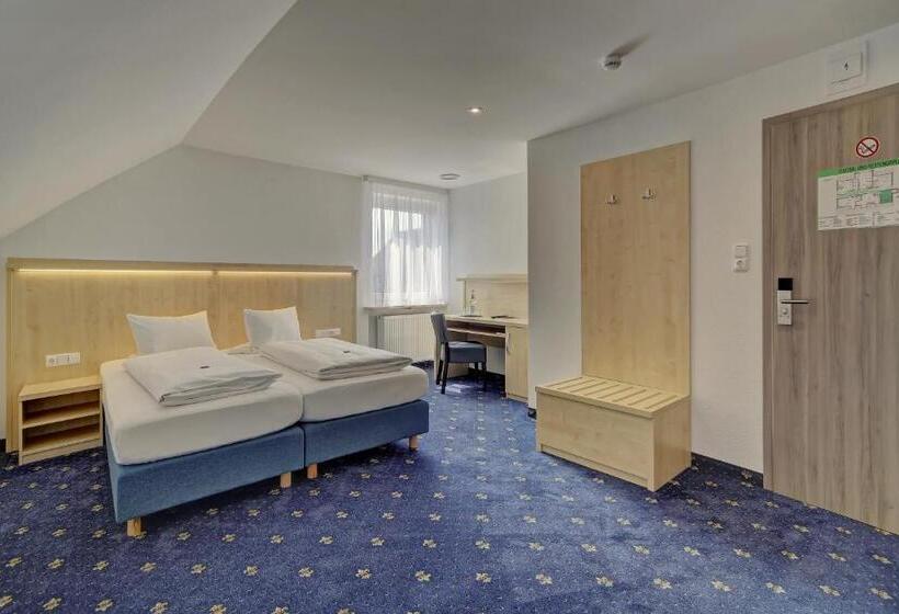 스탠다드 룸, Post