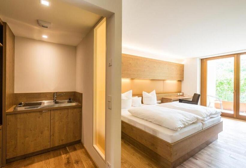 דירה בת חדר שינה 1 עם מרפסת, Restaurant Ruland