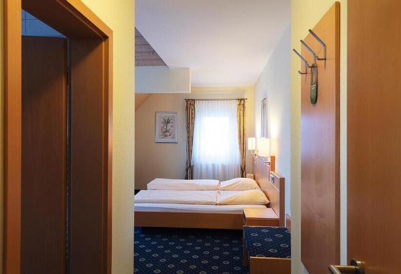 스탠다드 룸, Restaurant Zum Hirschen