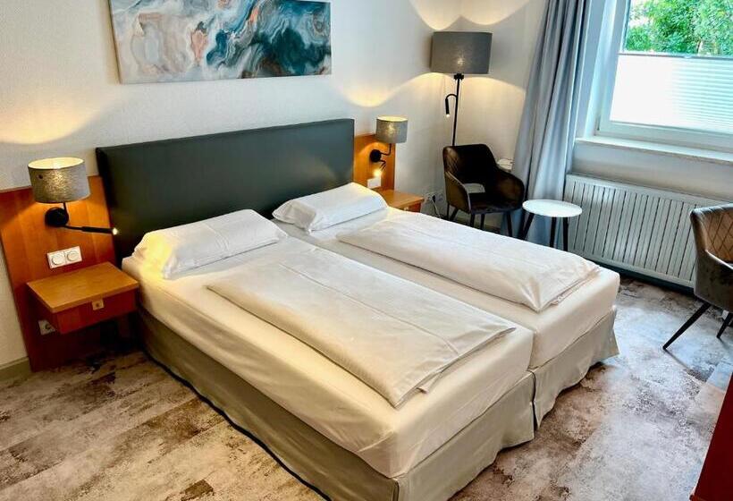 ビジネスルーム, Schiller