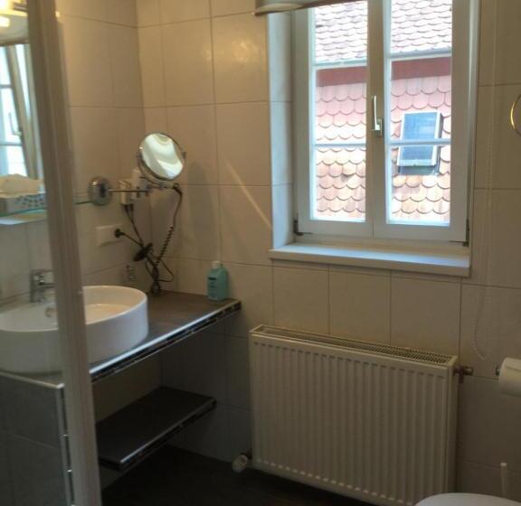 スイート, Schwanen