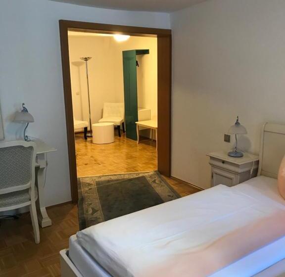 クラシックルーム, Schwanen