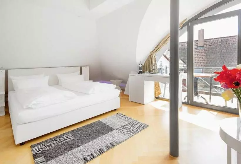 Deluxe-huone Sivuttainen Merinäkymä, Seehof