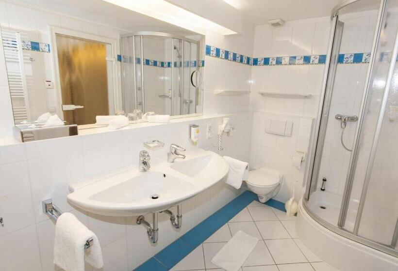 스탠다드 룸, Störmann