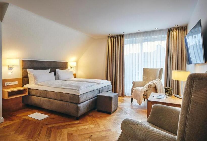 수피리어 룸, Störmann