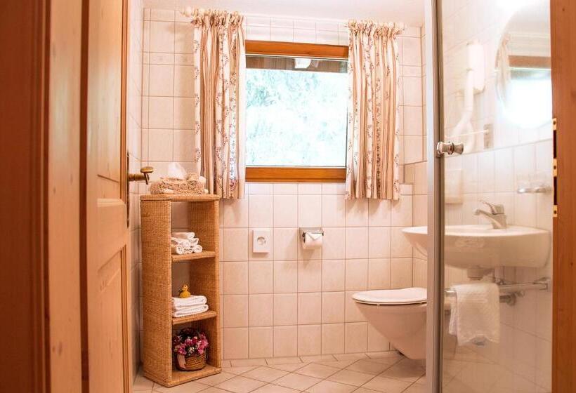 带1个卧室的带阳台的公寓, Tannenmühle