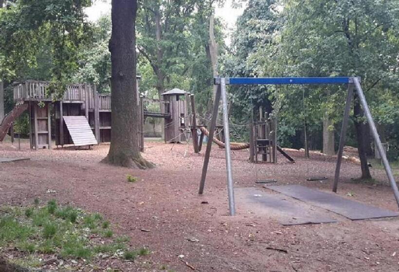 家庭间, Parkhotel Zirndorf