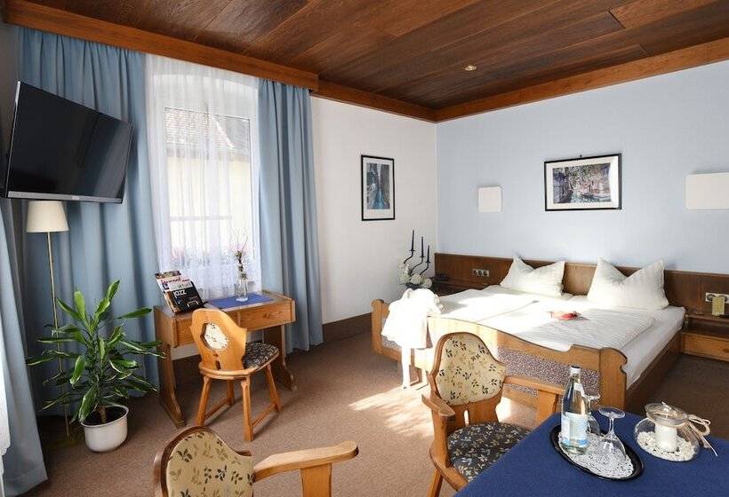 Номер Стандарт, Gasthof & Hotel Goldener Hirsch