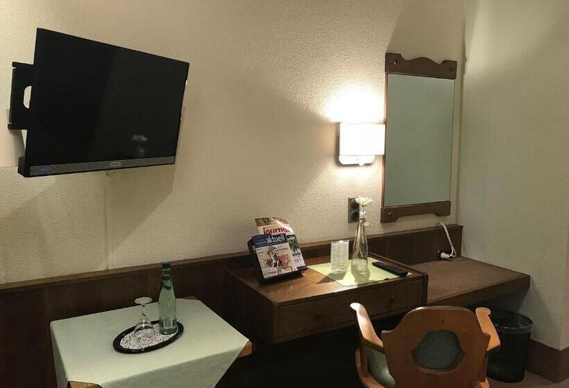 标准单人间, Gasthof & Hotel Goldener Hirsch