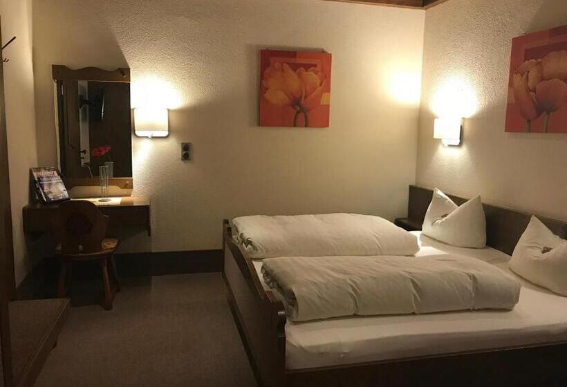标准间, Gasthof & Hotel Goldener Hirsch