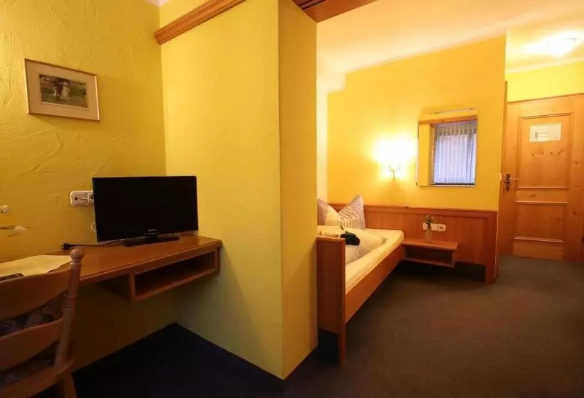 اتاق استاندارد یک نفره, Günstige Zimmer Im Spessart