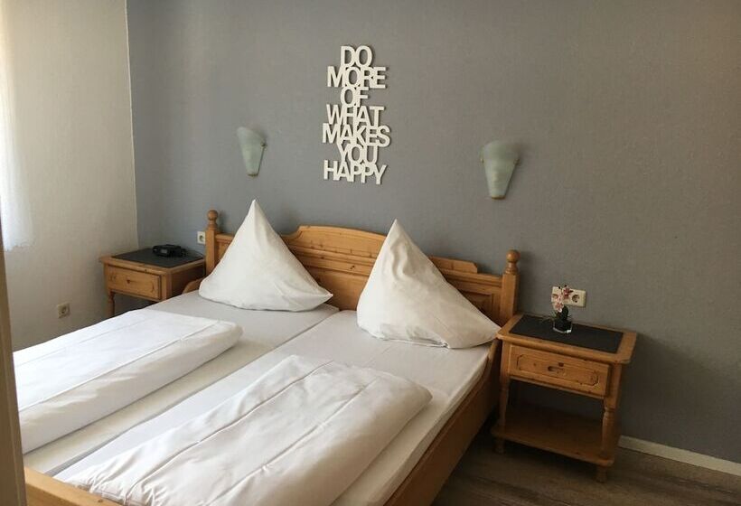 غرفة قياسية, Und Restaurant  Gasthaus Zur Pfalz