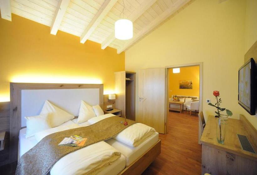 Люкс Семейный 2 Спальни, Wander Und Aktiv Hotel Rösslwirt