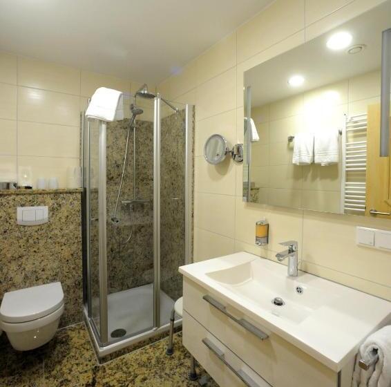 Номер Deluxe с Балконом, Wander Und Aktiv Hotel Rösslwirt