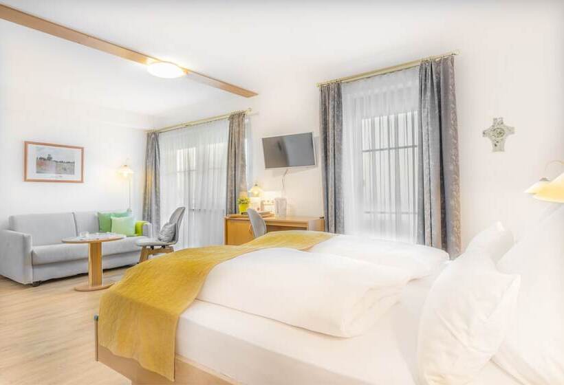 Трехместный Номер Комфорт, Wander Und Aktiv Hotel Rösslwirt