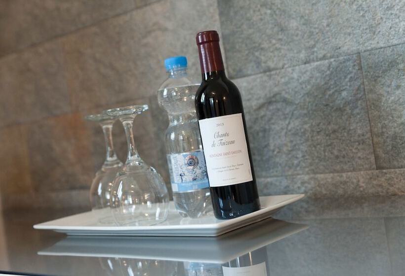 标准间, Villa Rosa