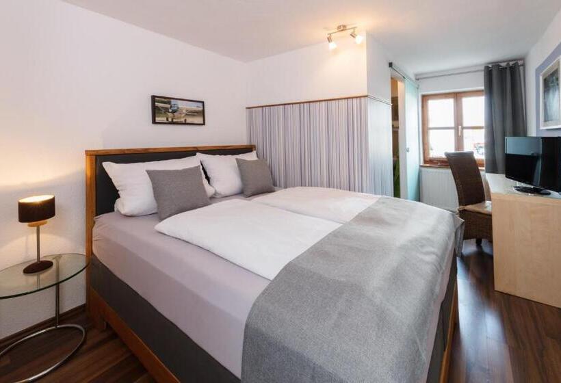 基本间, Villa Rosa