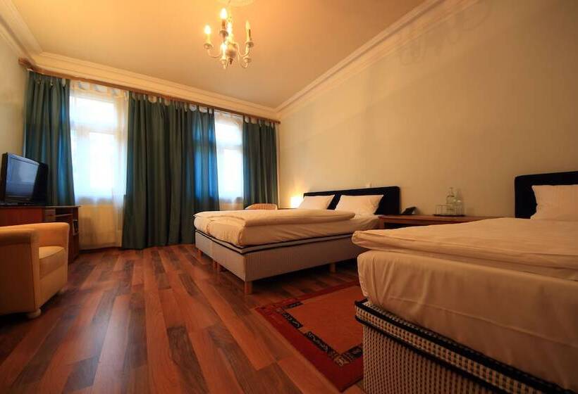 Номер Стандарт Трехместный, Altstadthotel Fürth