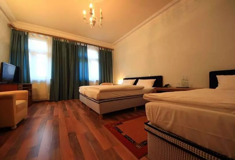 スタンダードトリプルルーム, Altstadthotel Fürth