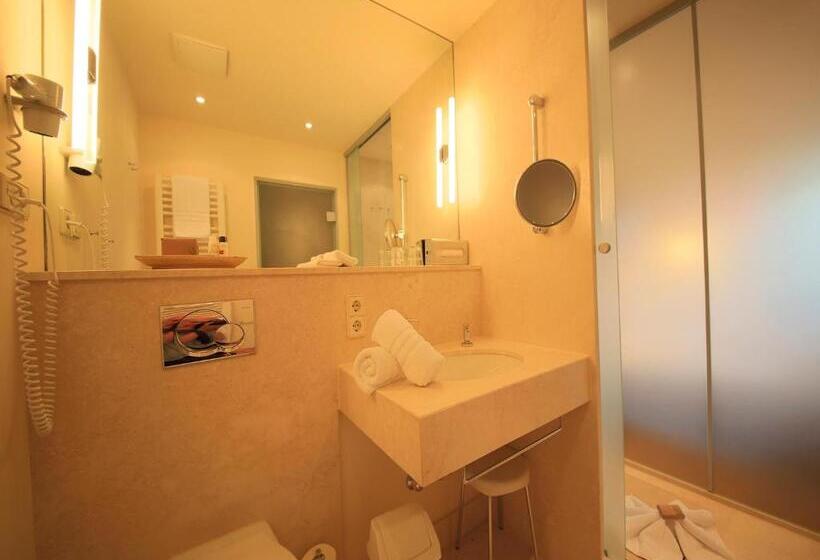 Номер Стандарт, Bio Thermalhotel Falkenhof