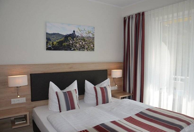 Номер Basic с Балконом, Flair Hotel Am Rosenhügel   Garni