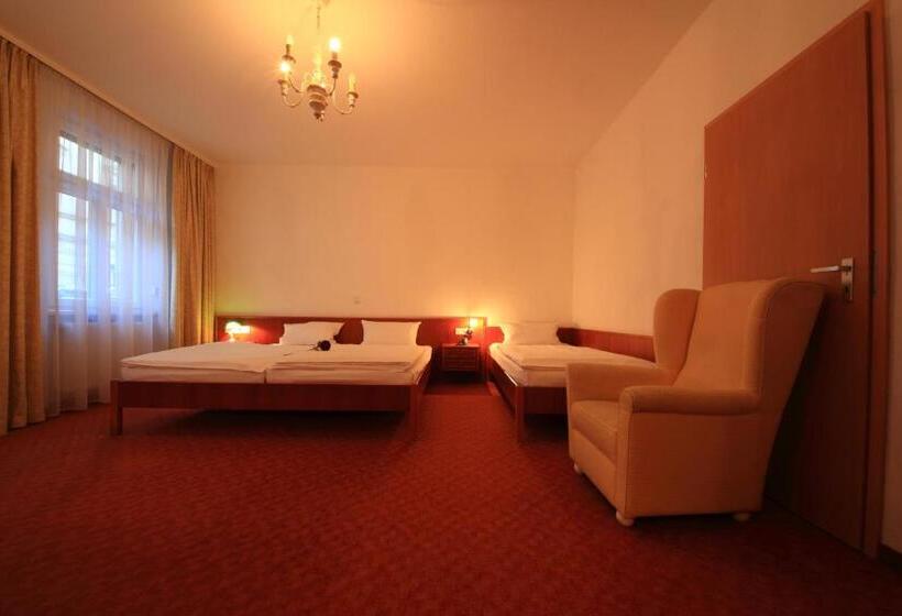 スタンダードトリプルルーム, Altstadthotel Fürth