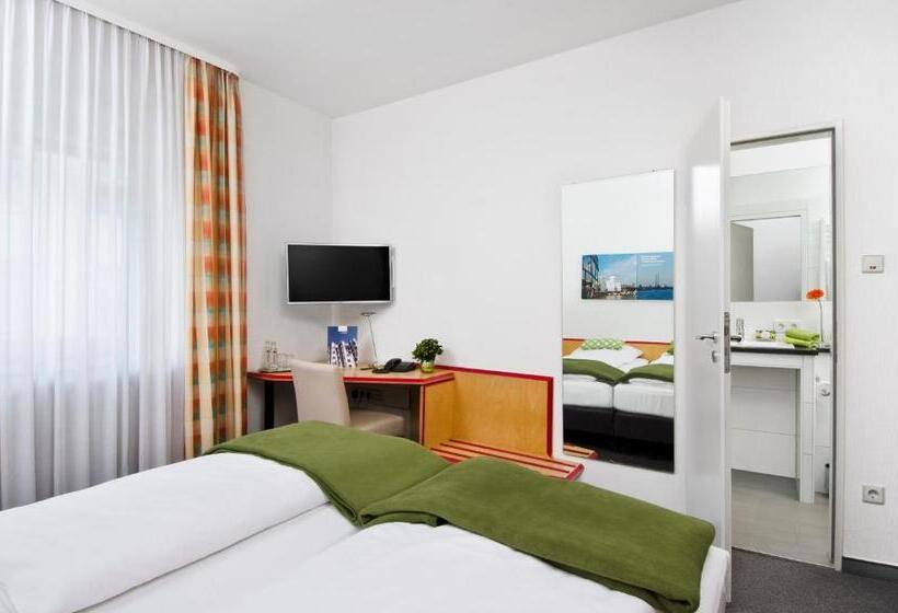 חדר סטנדרט, Am Hofgarten