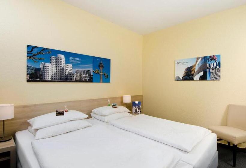 חדר סטנדרט, Am Hofgarten