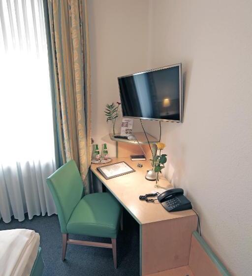 חדר סטנדרט, Am Hofgarten